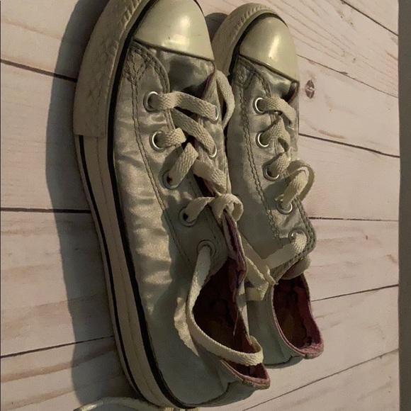 Converse all star shoes, kids size 1 - Picture 2 of 3